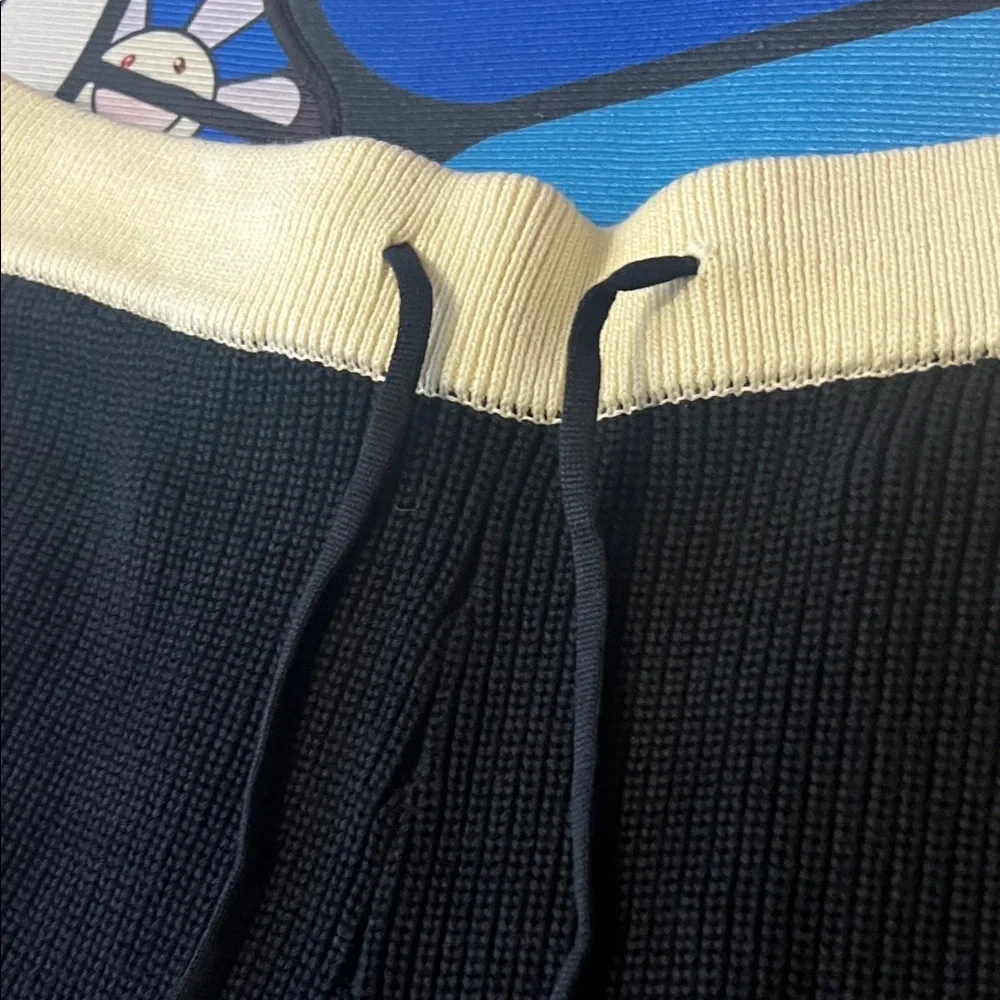 QTFL KNIT BERMUDA SHORTS